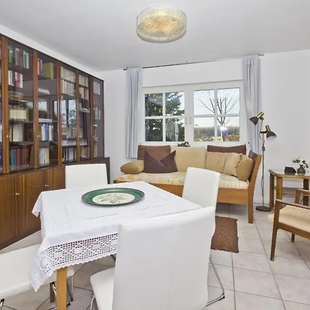 Gisela Gartenblick شقة